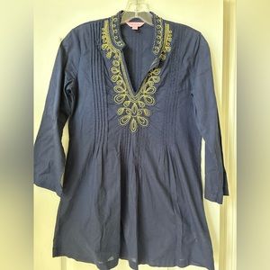 Lilly Pulitzer women’s xsmall navy top with gold embroidery